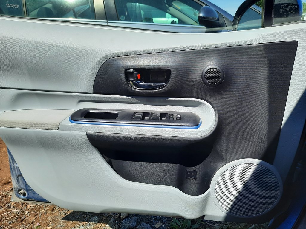 2012 Toyota Prius C BASE in Hebbville, Nova Scotia - 11 - w1024h768px