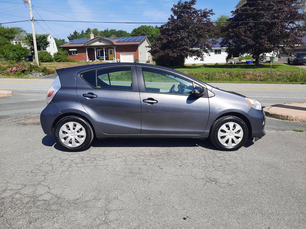 2012 Toyota Prius C BASE in Hebbville, Nova Scotia - 6 - w1024h768px