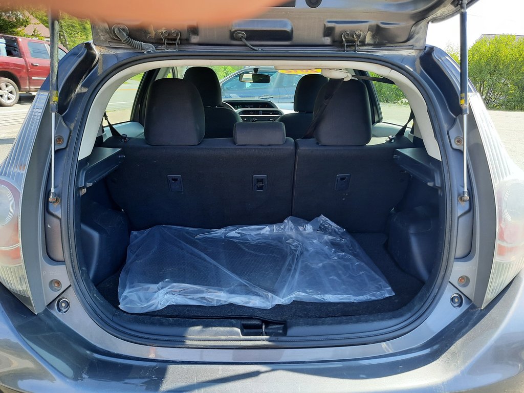 2012 Toyota Prius C BASE in Hebbville, Nova Scotia - 9 - w1024h768px