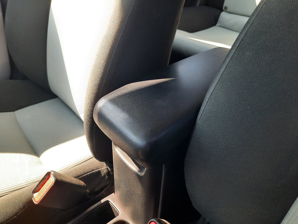 2012 Toyota Prius C BASE in Hebbville, Nova Scotia - 21 - w1024h768px