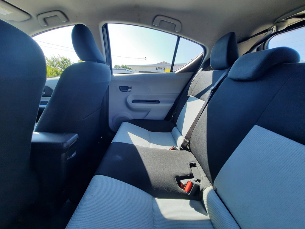 2012 Toyota Prius C BASE in Hebbville, Nova Scotia - 27 - w1024h768px