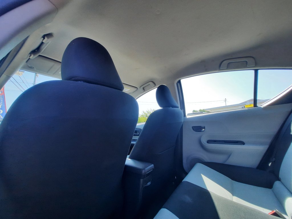 2012 Toyota Prius C BASE in Hebbville, Nova Scotia - 28 - w1024h768px