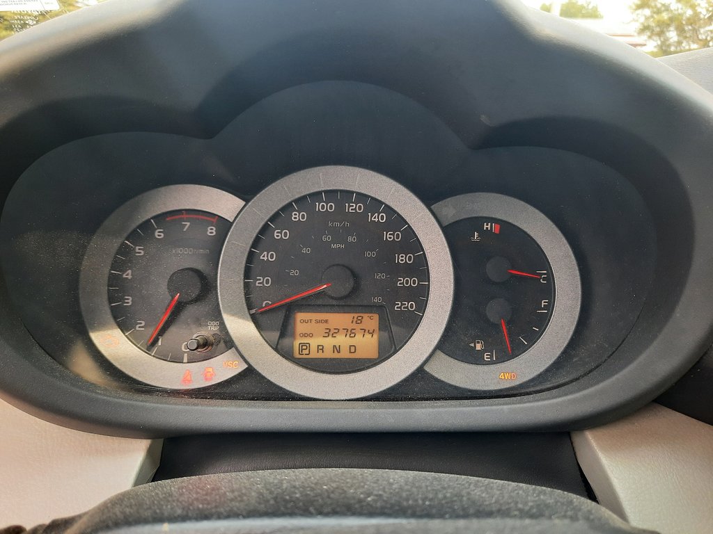 2007 Toyota RAV4 Base in Hebbville, Nova Scotia - 9 - w1024h768px