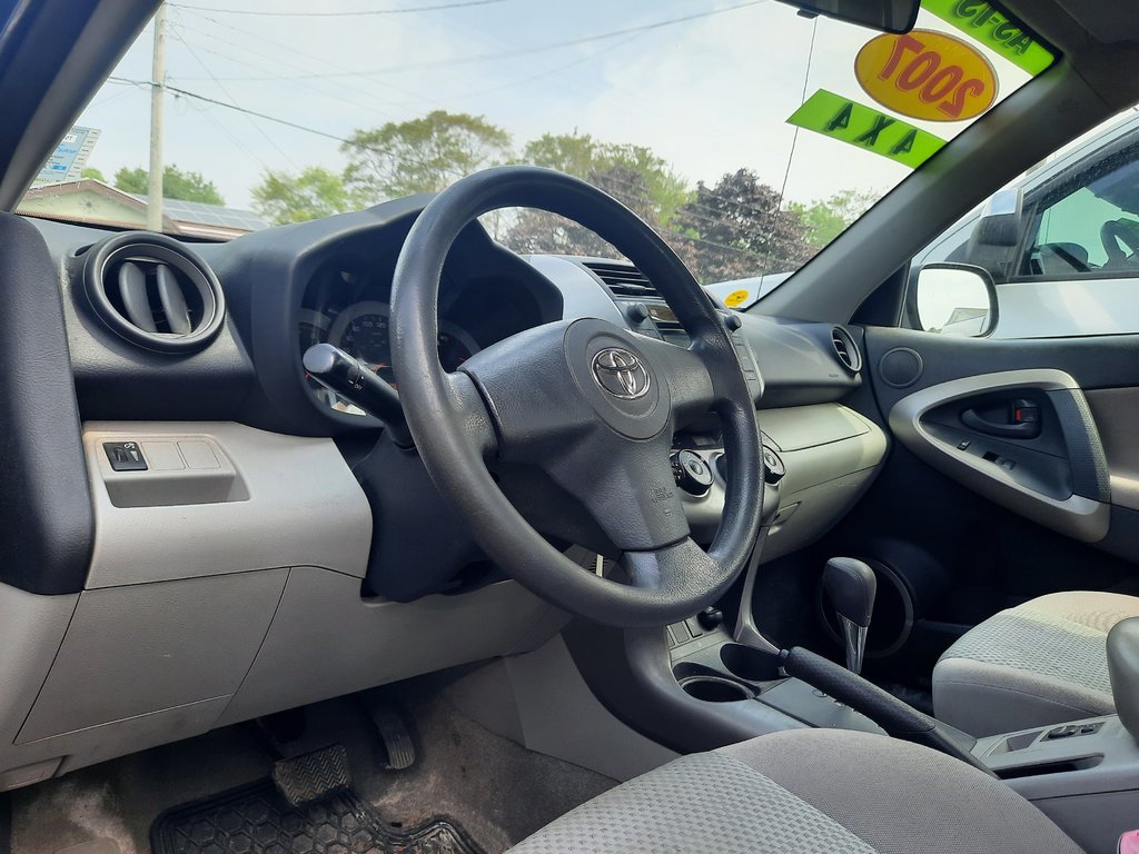2007 Toyota RAV4 Base in Hebbville, Nova Scotia - 2 - w1024h768px