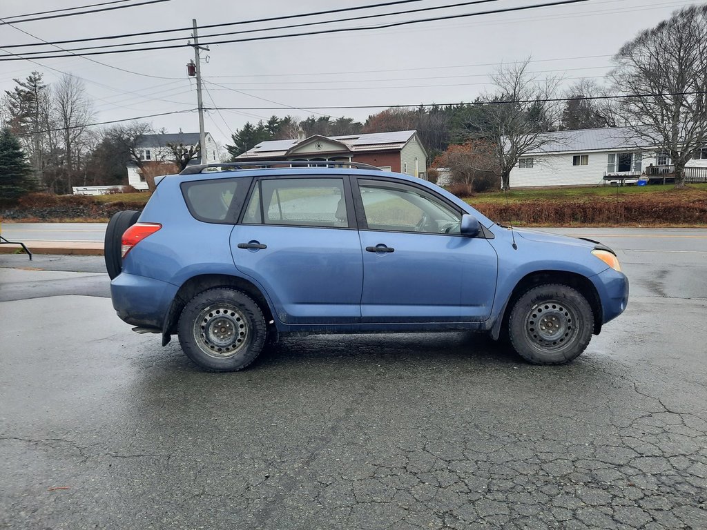 2008  RAV4 Base in Hebbville, Nova Scotia - 4 - w1024h768px