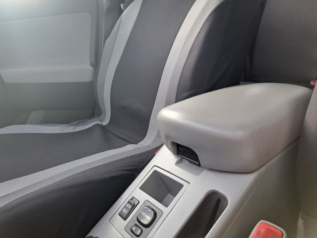 2012 Toyota RAV4 Base in Hebbville, Nova Scotia - 20 - w1024h768px
