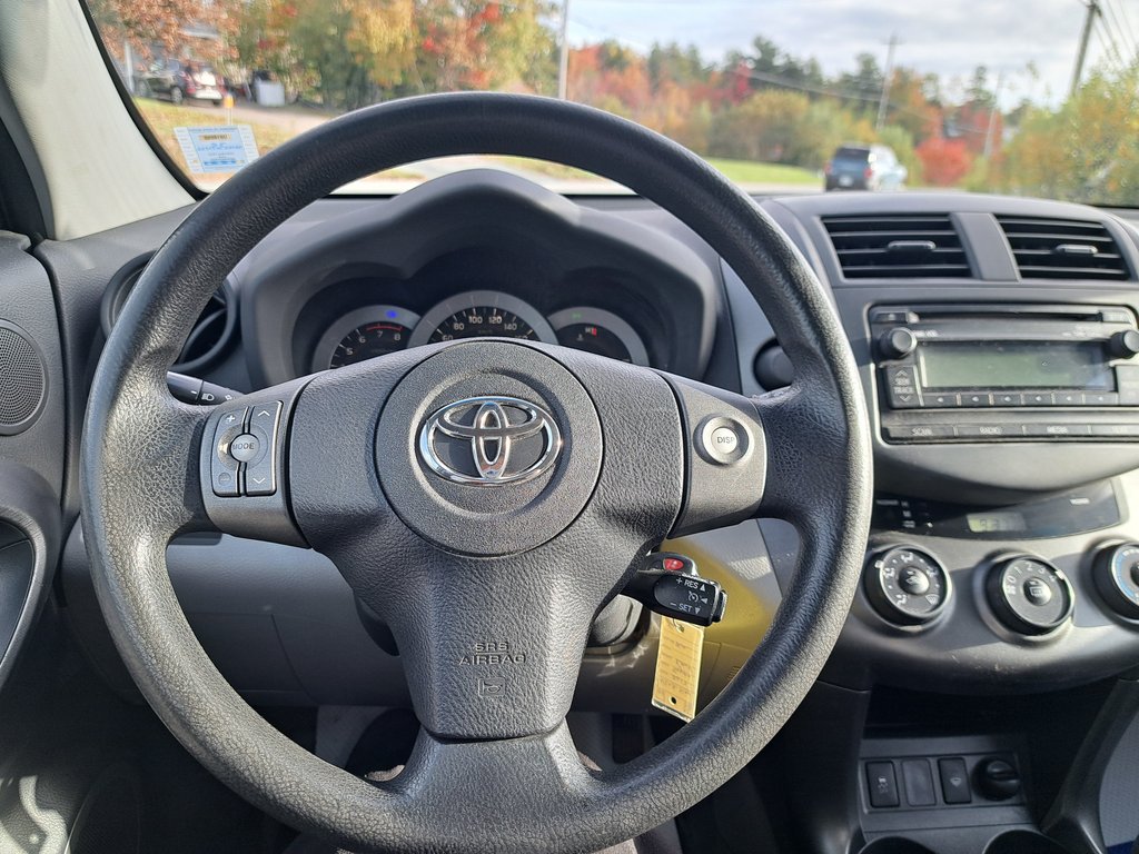 2012 Toyota RAV4 Base in Hebbville, Nova Scotia - 15 - w1024h768px