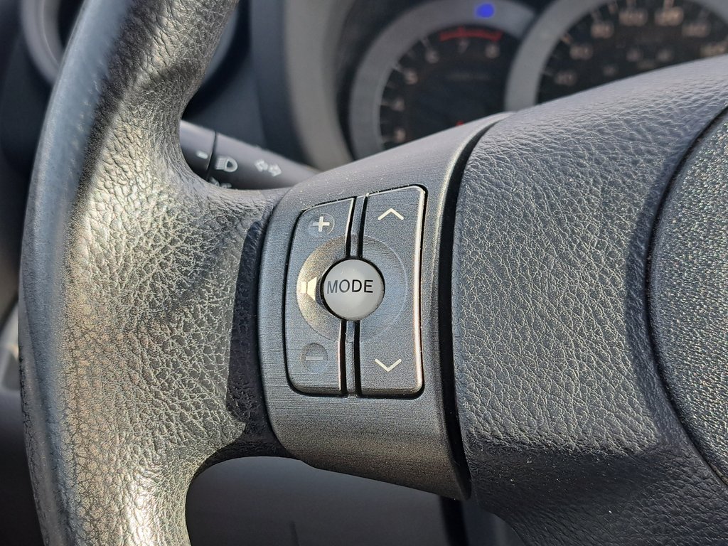 2012 Toyota RAV4 Base in Hebbville, Nova Scotia - 12 - w1024h768px