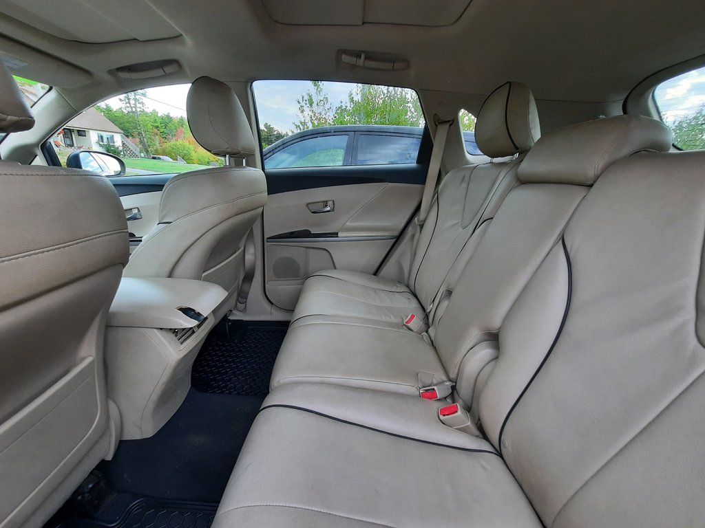 2012 Toyota Venza Base in Hebbville, Nova Scotia - 24 - w1024h768px