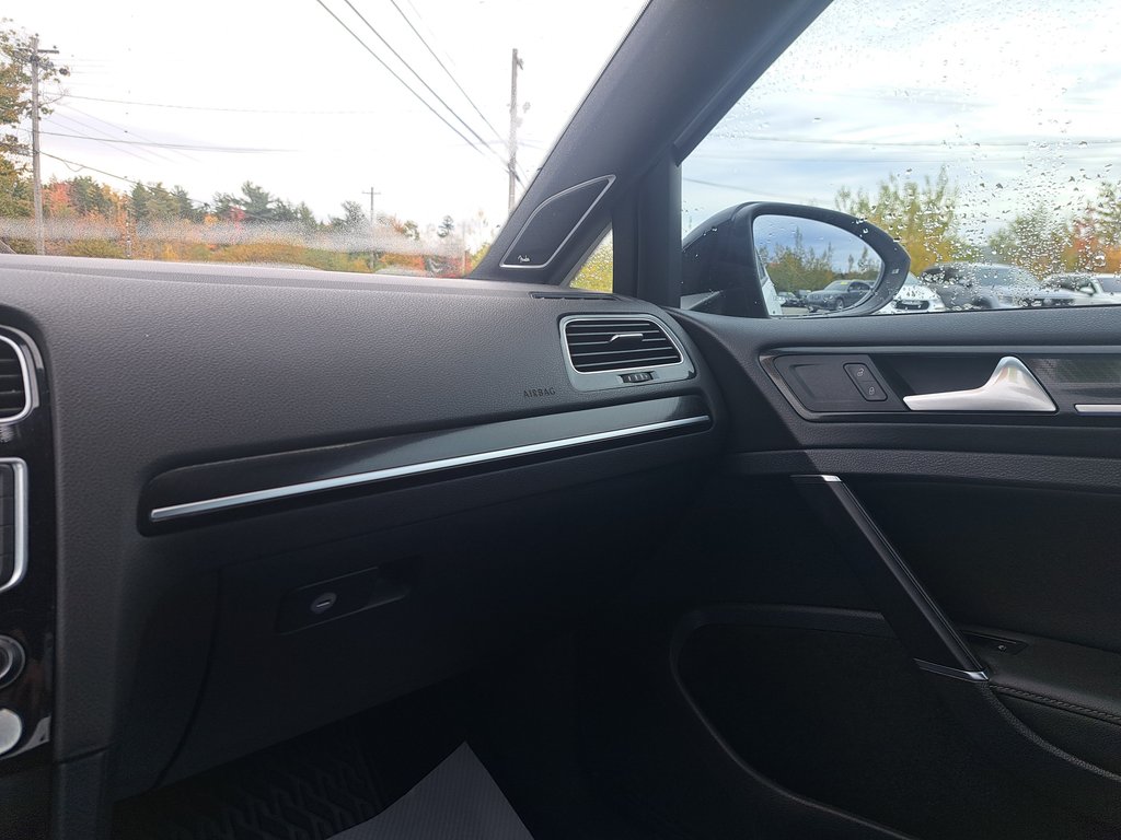 2016 Volkswagen Golf R BASE in Hebbville, Nova Scotia - 19 - w1024h768px