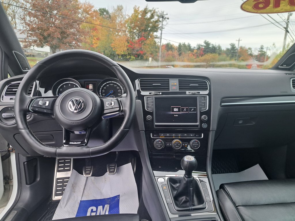 2016 Volkswagen Golf R BASE in Hebbville, Nova Scotia - 25 - w1024h768px