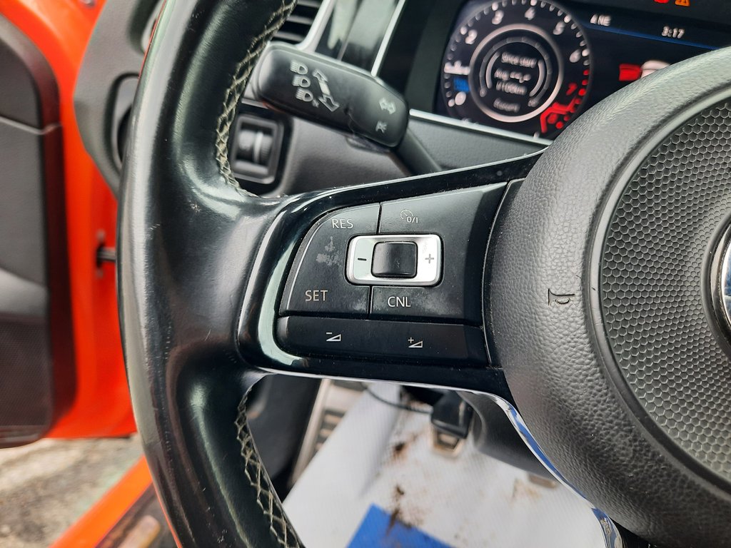 2018 Volkswagen Golf R BASE in Hebbville, Nova Scotia - 7 - w1024h768px