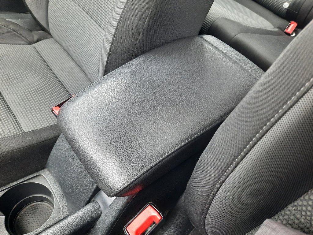 2012 Volkswagen Golf Wagon Comfortline in Hebbville, Nova Scotia - 18 - w1024h768px