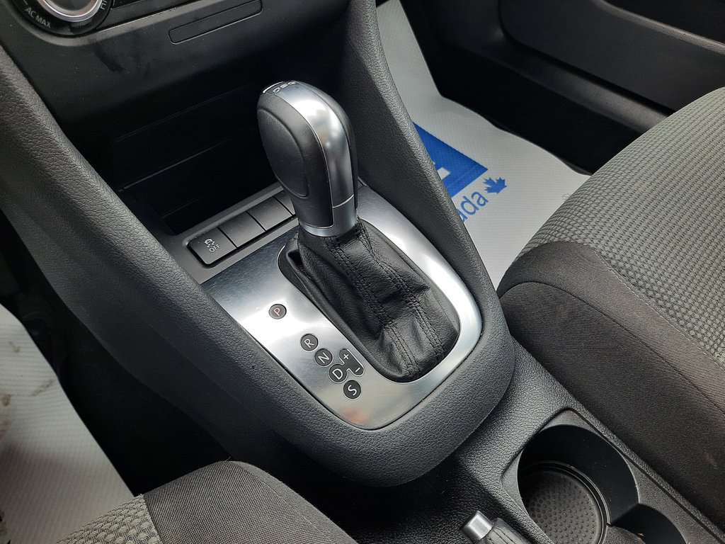 2012 Volkswagen Golf Wagon Comfortline in Hebbville, Nova Scotia - 17 - w1024h768px