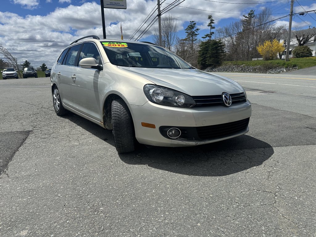 2012 Volkswagen Golf Wagon Comfortline in Hebbville, Nova Scotia - 5 - w1024h768px