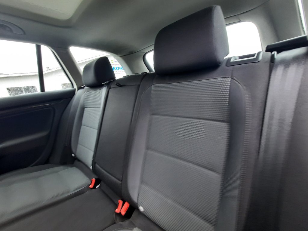 2012 Volkswagen Golf Wagon Comfortline in Hebbville, Nova Scotia - 23 - w1024h768px