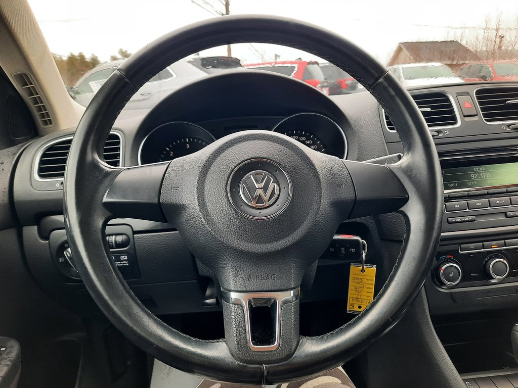 2012 Volkswagen Golf Wagon Comfortline in Hebbville, Nova Scotia - 13 - w1024h768px