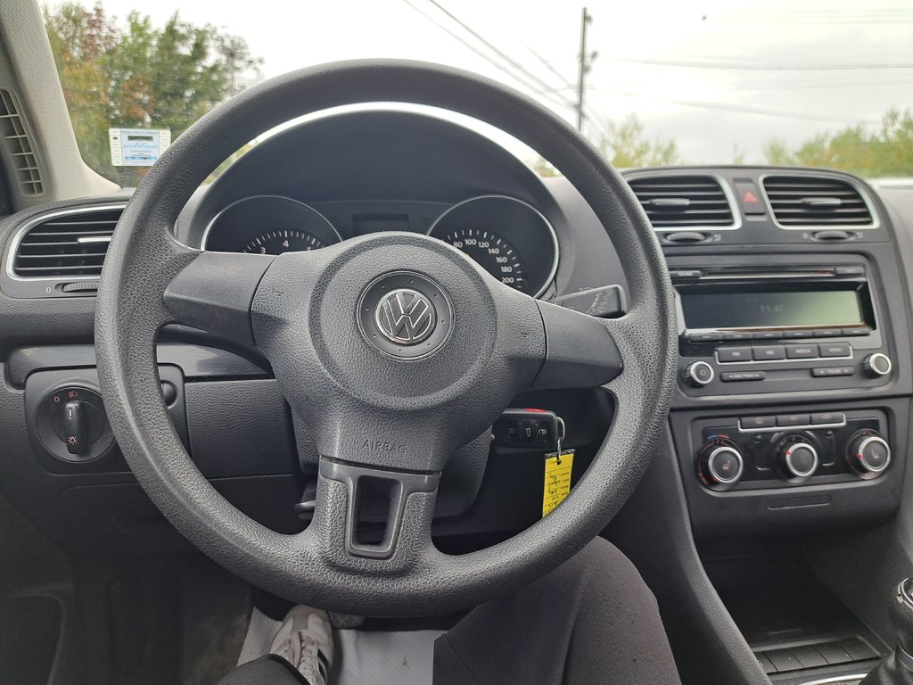 2012 Volkswagen Golf Wagon Trendline in Hebbville, Nova Scotia - 12 - w1024h768px