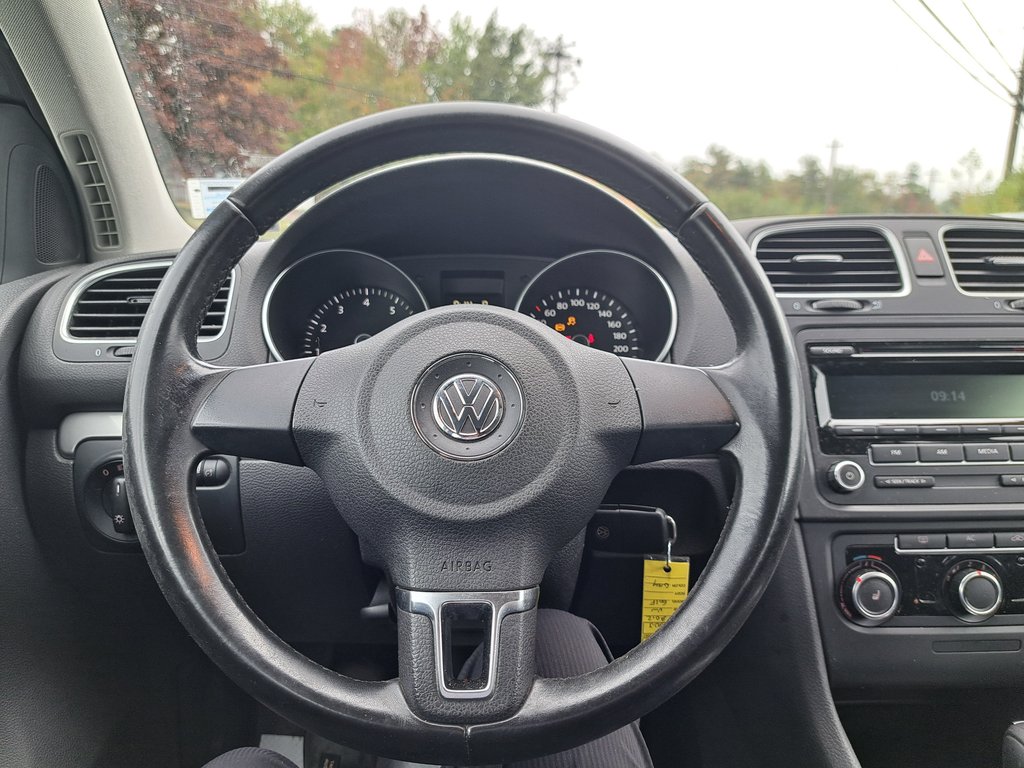 2012 Volkswagen Golf Trendline in Hebbville, Nova Scotia - 12 - w1024h768px