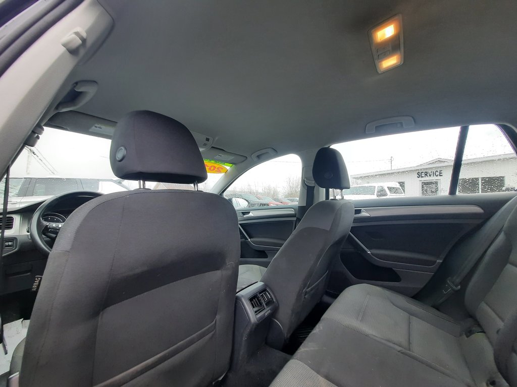 2015 Volkswagen Golf Comfortline in Hebbville, Nova Scotia - 26 - w1024h768px