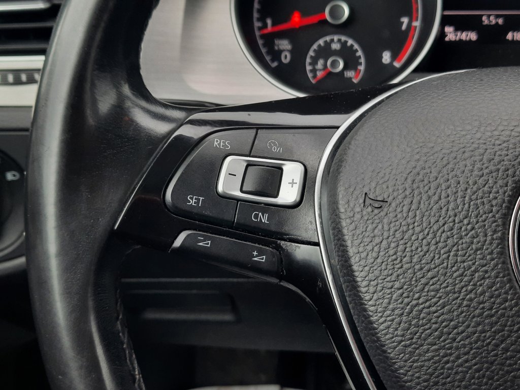 2015 Volkswagen Golf Comfortline in Hebbville, Nova Scotia - 12 - w1024h768px