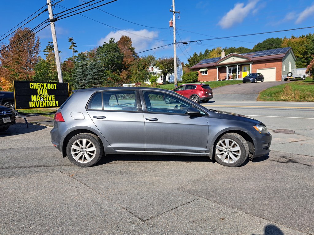 2017 Volkswagen Golf Highline in Hebbville, Nova Scotia - 4 - w1024h768px