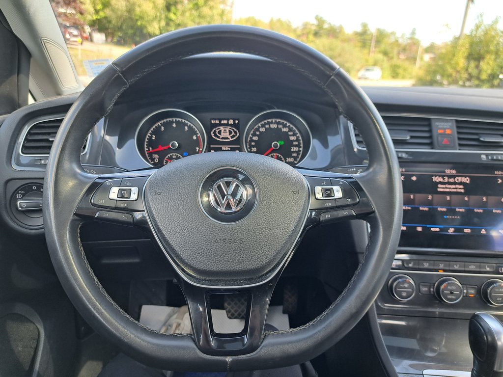 2021 Volkswagen Golf Comfortline in Hebbville, Nova Scotia - 14 - w1024h768px
