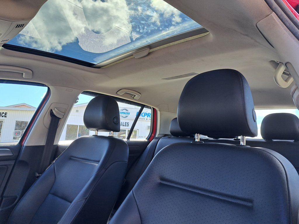 2021 Volkswagen Golf Comfortline in Hebbville, Nova Scotia - 4 - w1024h768px