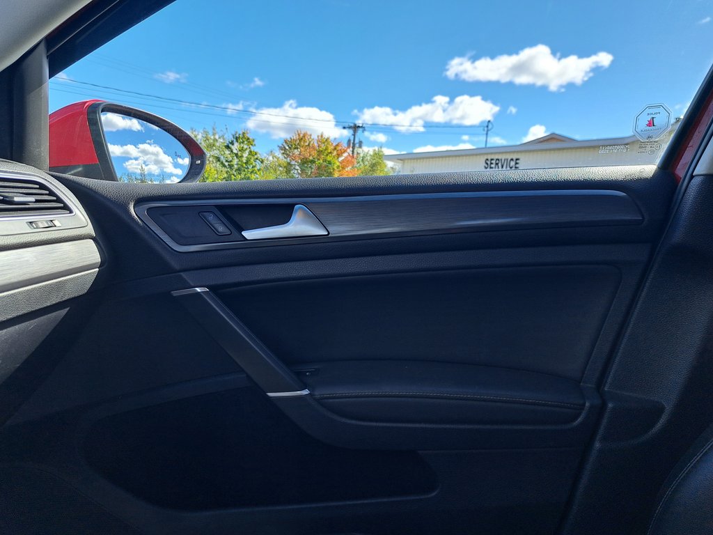 2021 Volkswagen Golf Comfortline in Hebbville, Nova Scotia - 21 - w1024h768px