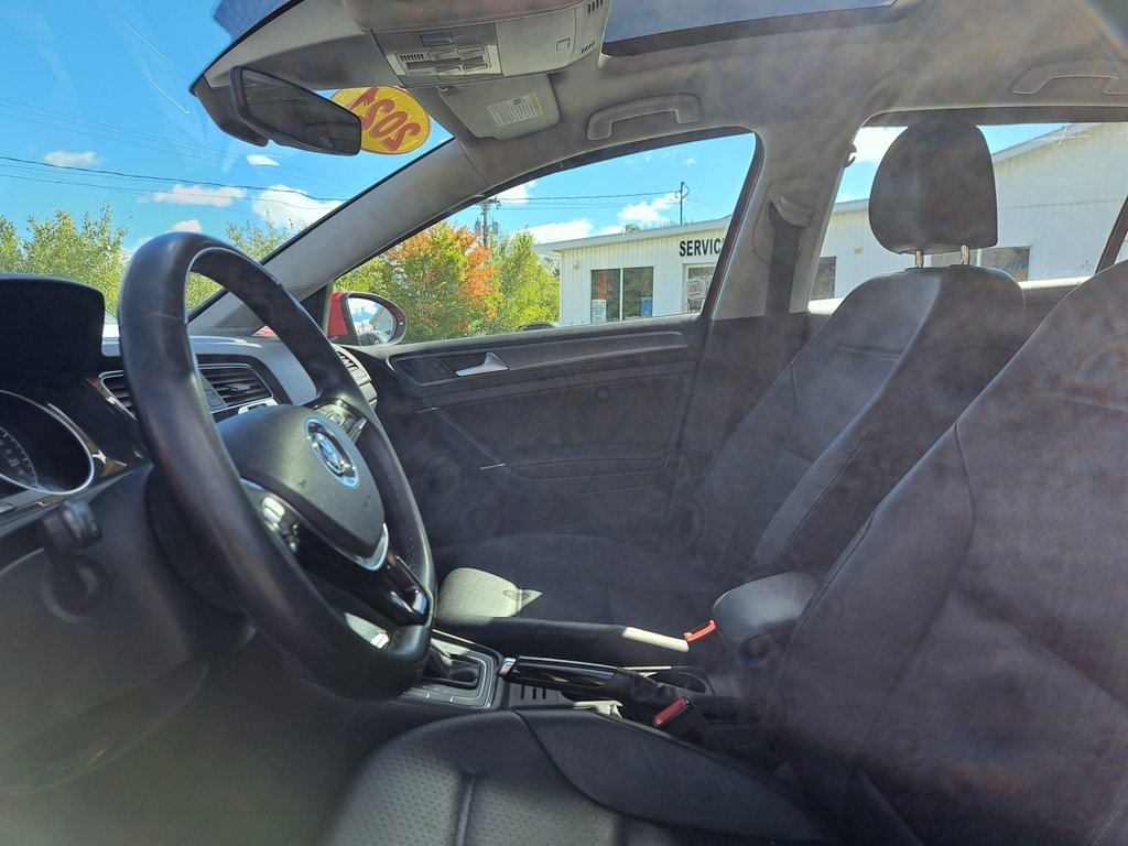 2021 Volkswagen Golf Comfortline in Hebbville, Nova Scotia - 3 - w1024h768px
