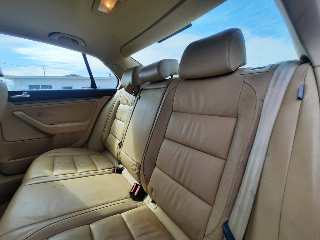 2008 Volkswagen Jetta Sedan Trendline in Hebbville, Nova Scotia - 17 - w1024h768px