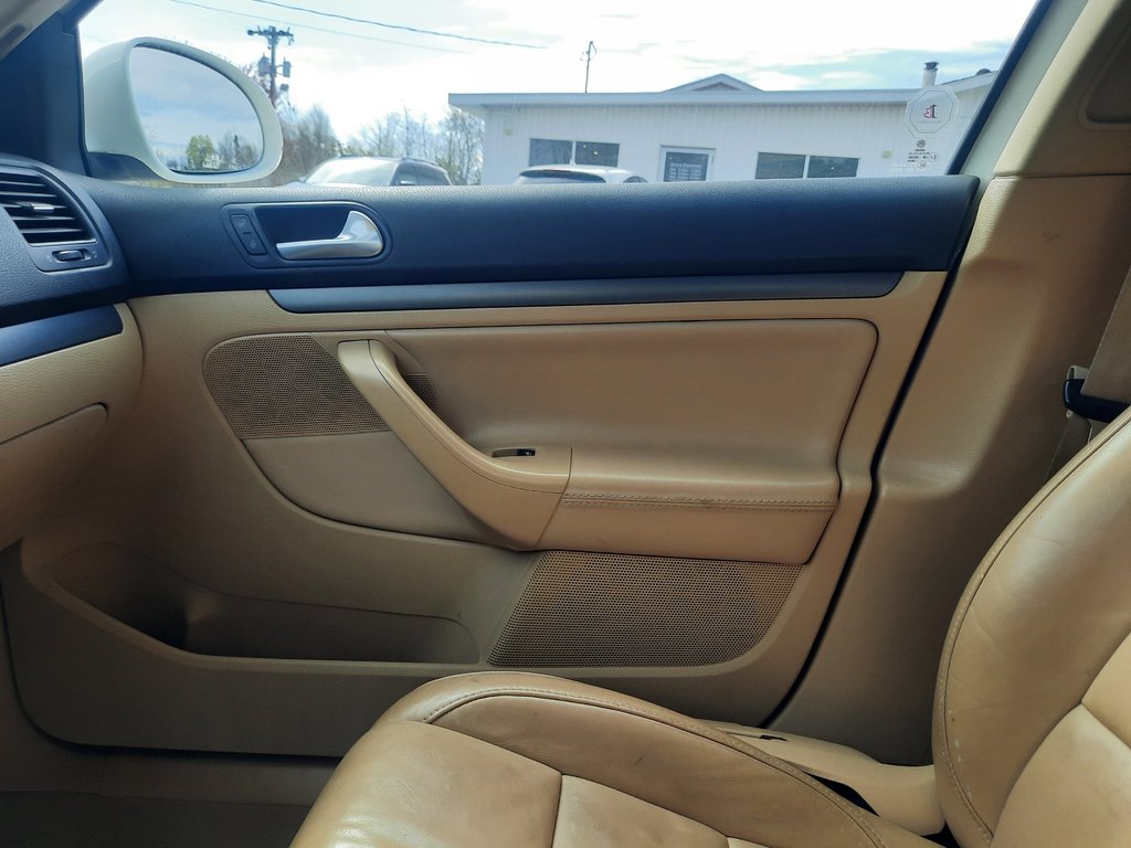 2008 Volkswagen Jetta Sedan Trendline in Hebbville, Nova Scotia - 14 - w1024h768px