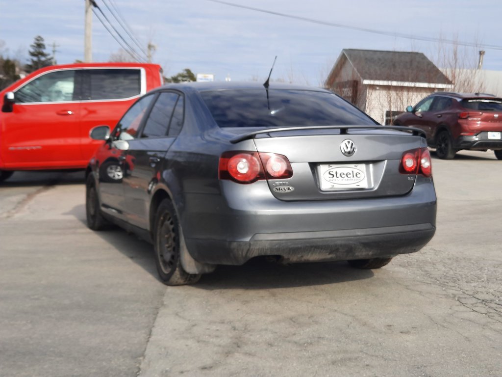 2010 Volkswagen Jetta Sedan Trendline in Hebbville, Nova Scotia - 7 - w1024h768px