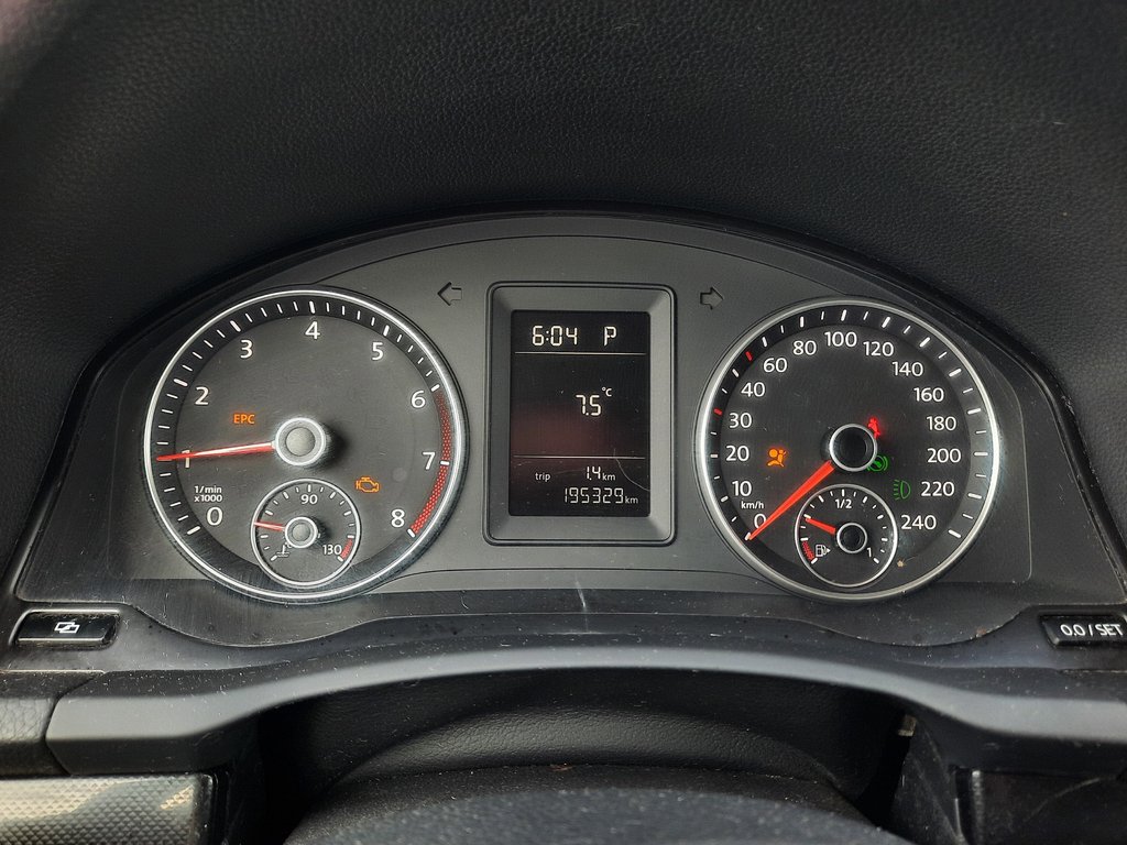 2010 Volkswagen Jetta Sedan Trendline in Hebbville, Nova Scotia - 10 - w1024h768px