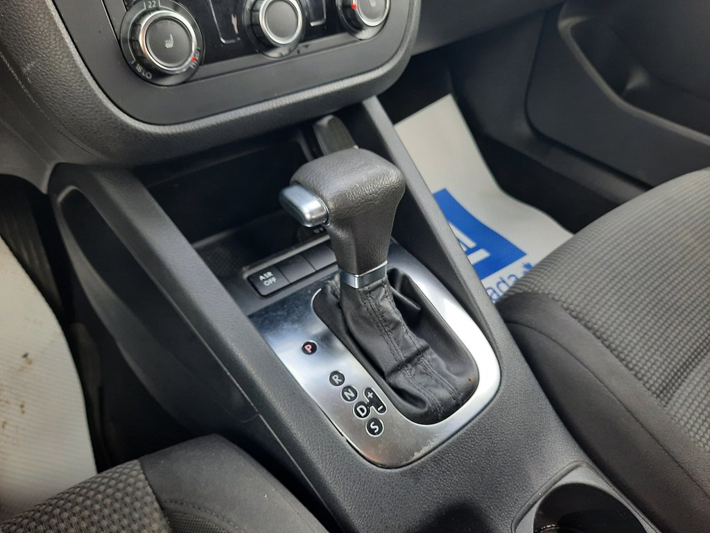 2010 Volkswagen Jetta Sedan Trendline in Hebbville, Nova Scotia - 13 - w1024h768px