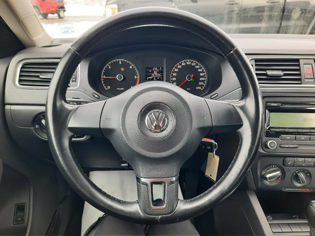 2011 Volkswagen Jetta Sedan Comfortline in Hebbville, Nova Scotia - 11 - w1024h768px