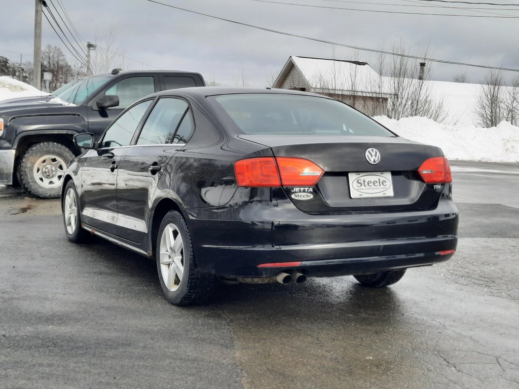 2011 Volkswagen Jetta Sedan Comfortline in Hebbville, Nova Scotia - 8 - w1024h768px