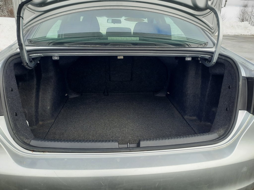 2011 Volkswagen Jetta Sedan Comfortline in Hebbville, Nova Scotia - 7 - w1024h768px