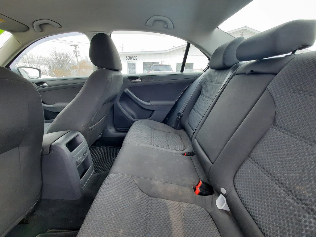 2011 Volkswagen Jetta Sedan Comfortline in Hebbville, Nova Scotia - 21 - w1024h768px