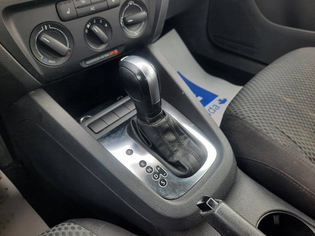 2011 Volkswagen Jetta Sedan Comfortline in Hebbville, Nova Scotia - 14 - w1024h768px