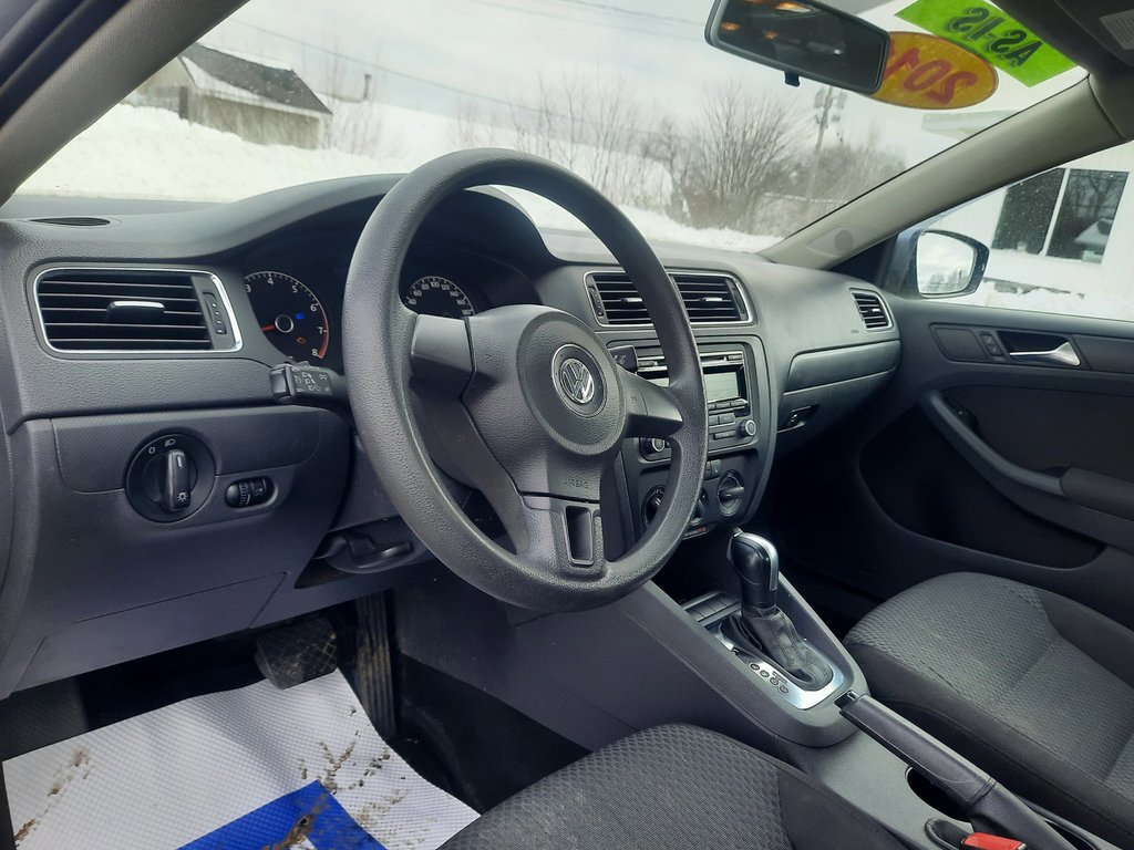 2011 Volkswagen Jetta Sedan Comfortline in Hebbville, Nova Scotia - 3 - w1024h768px