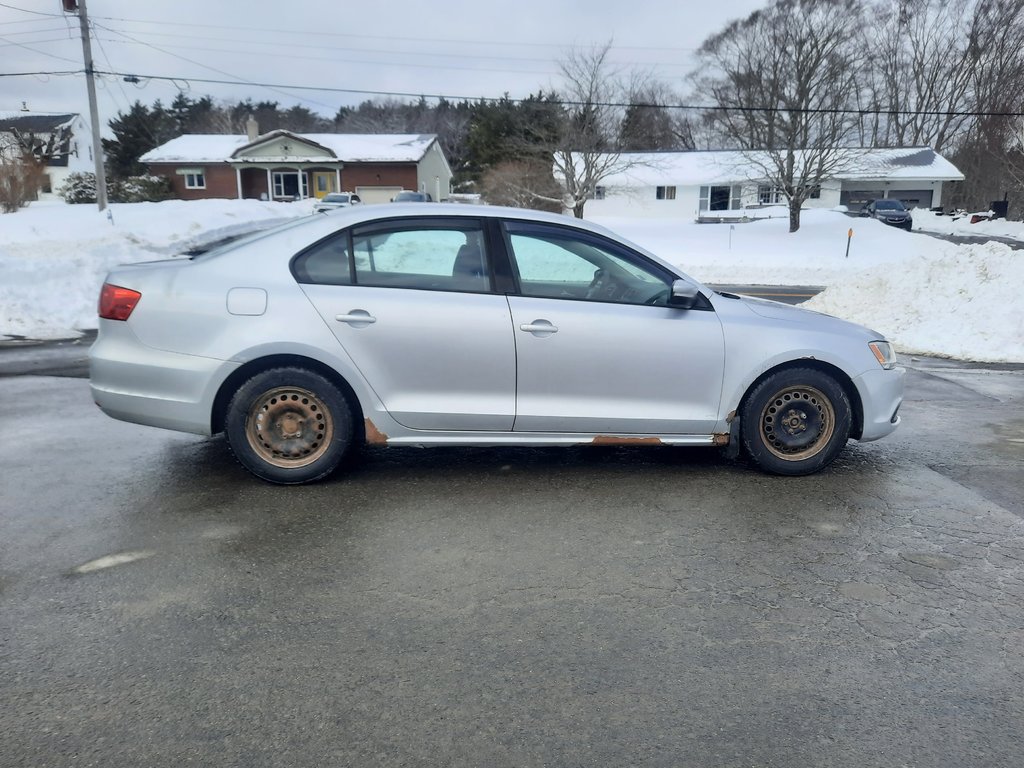 2011 Volkswagen Jetta Sedan Comfortline in Hebbville, Nova Scotia - 6 - w1024h768px