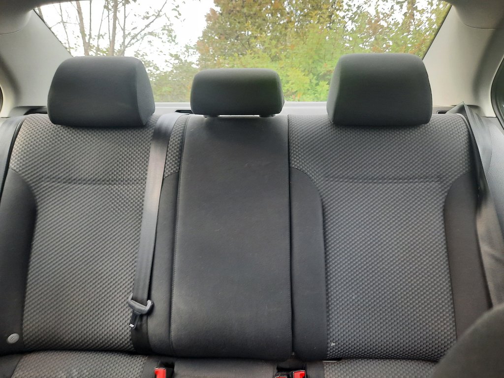 2012 Volkswagen Jetta Sedan Trendline in Hebbville, Nova Scotia - 18 - w1024h768px