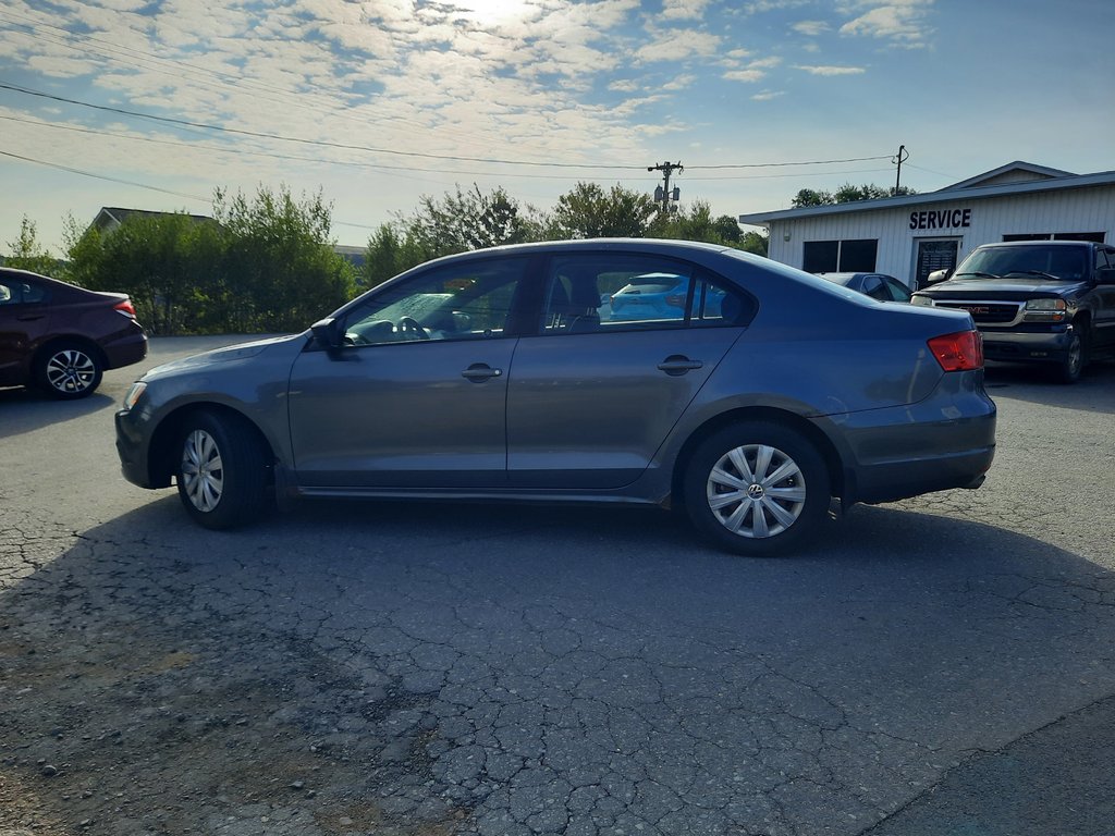 2012 Volkswagen Jetta Sedan Trendline in Hebbville, Nova Scotia - 6 - w1024h768px