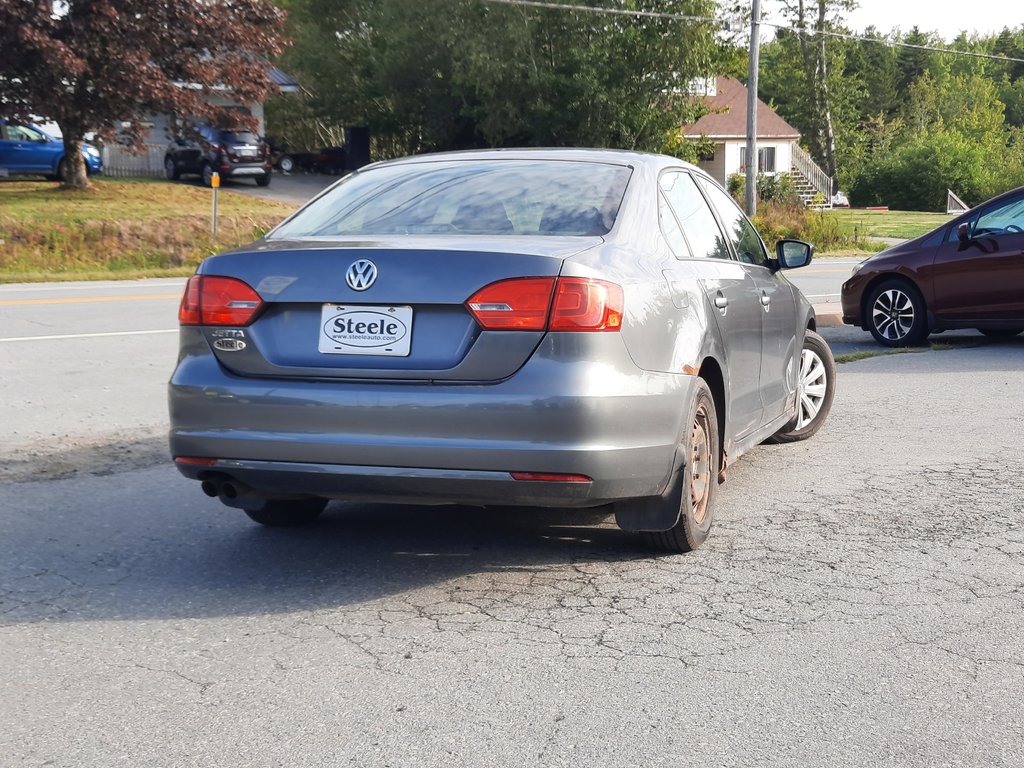 2012 Volkswagen Jetta Sedan Trendline in Hebbville, Nova Scotia - 4 - w1024h768px