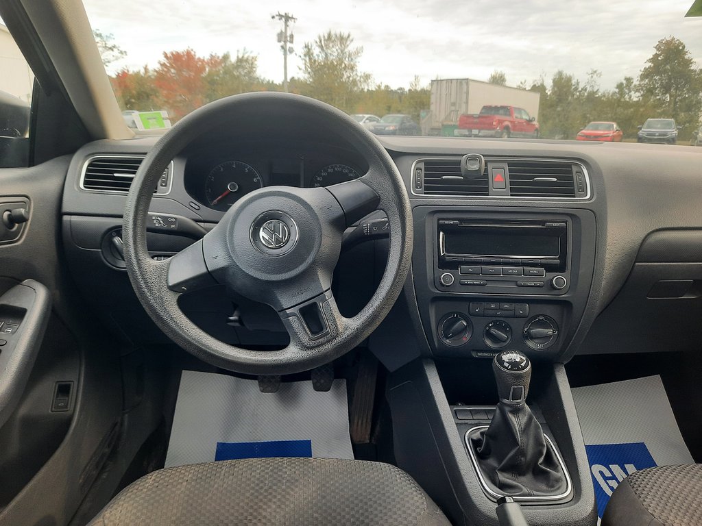 2012 Volkswagen Jetta Sedan Trendline in Hebbville, Nova Scotia - 22 - w1024h768px