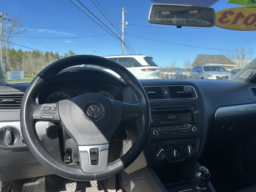 2013 Volkswagen Jetta Sedan Comfortline in Hebbville, Nova Scotia - 12 - w1024h768px