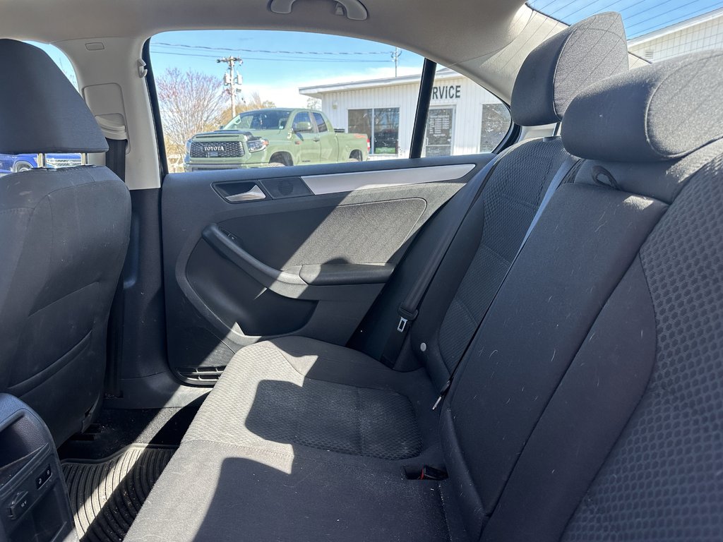 2013 Volkswagen Jetta Sedan Comfortline in Hebbville, Nova Scotia - 21 - w1024h768px