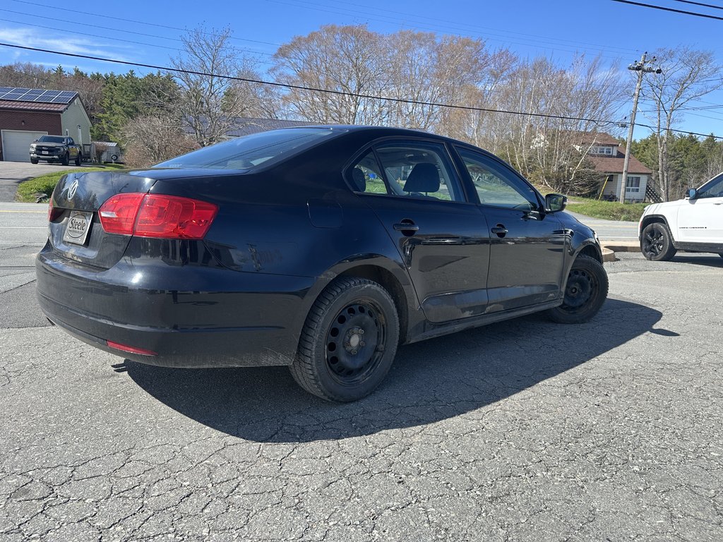 2013 Volkswagen Jetta Sedan Comfortline in Hebbville, Nova Scotia - 7 - w1024h768px