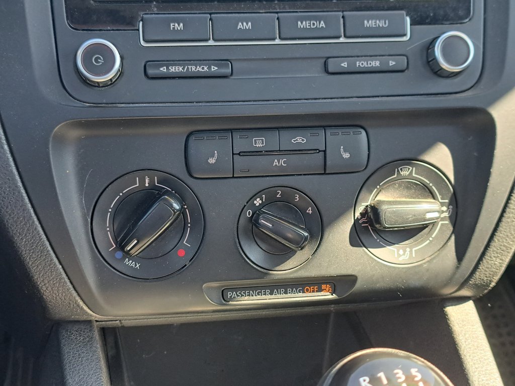 2013 Volkswagen Jetta Sedan Trendline in Hebbville, Nova Scotia - 13 - w1024h768px